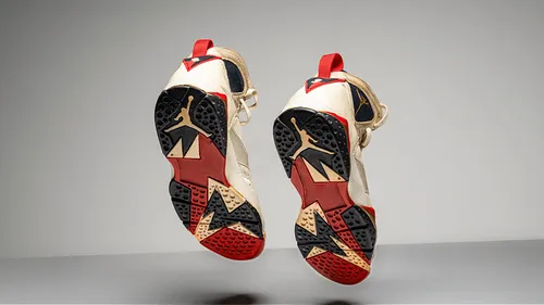 Vente record de 615.000 dollars pour une paire de Air Jordan 1