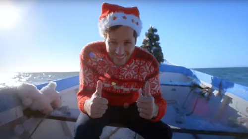 Vianney : le clip de "Beau-Papa" dépasse le million de vues !