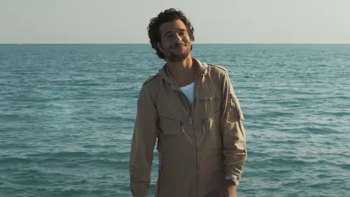 Amir dévoile le making-of de son clip “On verra bien”