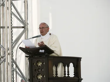 Instagram : le pape François lâche un like sur une photo sexy