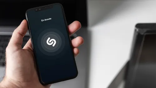 Quelles sont les 100 musiques les plus recherchées sur Shazam...