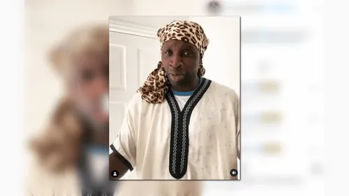 Omar Sy parodie "Doudou" d'Aya Nakamura en reprenant son personnage...