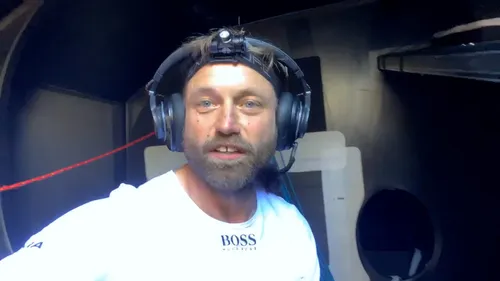 VIDEO. Vendée Globe : Alex Thomson dévoile les dégâts...
