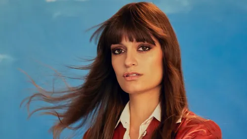 Clara Luciani reporte tous ses concerts du printemps