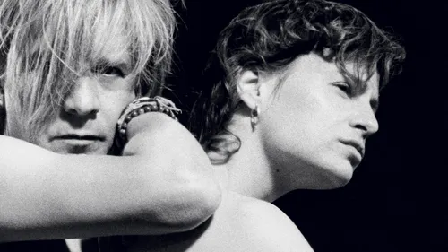 Indochine et Christine signent un duo surprise avec "3Sex"