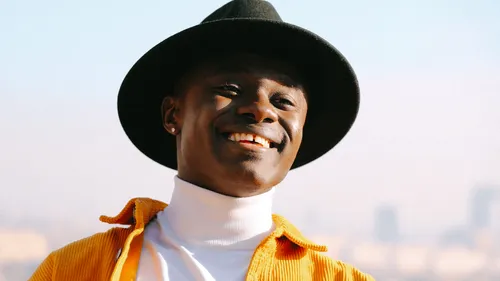 Céphaz dévoile le clip de "On a mangé le Soleil" !