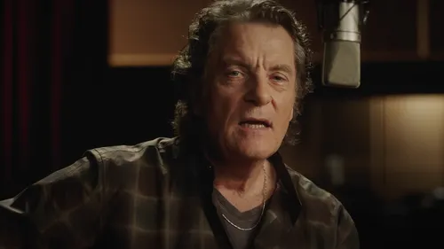 Francis Cabrel : son dernier album est double disque de platine !