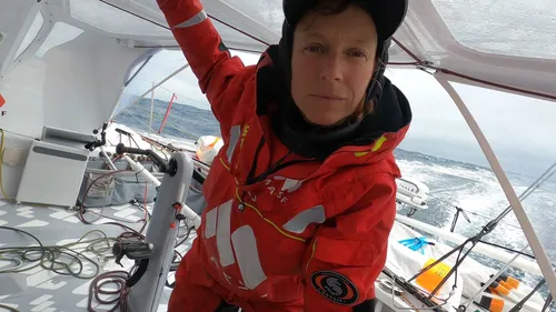 Vendée Globe : avarie majeure pour Isabelle Joschke, qui poursuit...