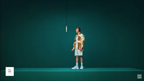 Eddy de Pretto chante "Parfaitement", en session colors !