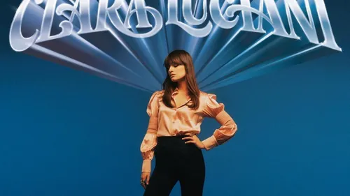 Clara Luciani annonce la sortie de son nouvel album !