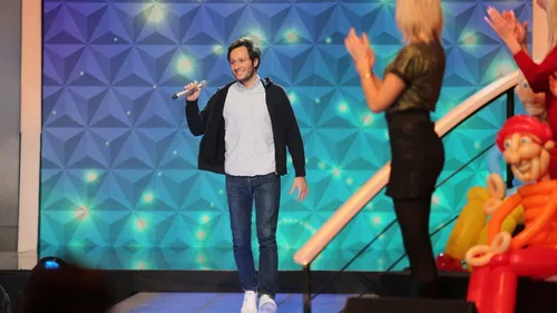 "N’oubliez pas les paroles" : un épisode anniversaire avec Vianney !