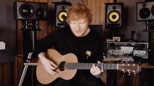 Ed Sheeran aperçu sur le tournage d’un clip, un retour imminent ?