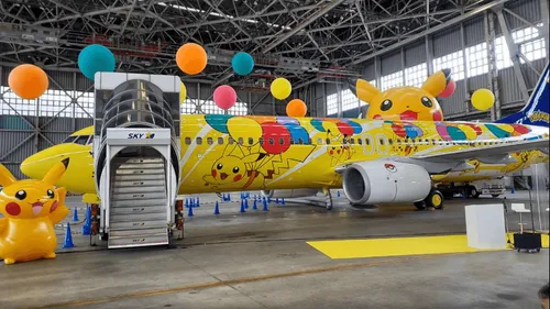 Japon : un avion à l’effigie de Pikachu pour fêter les 25 ans de...