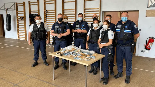 Dijon : elle se baigne dans une fontaine remplie avec près de 50...