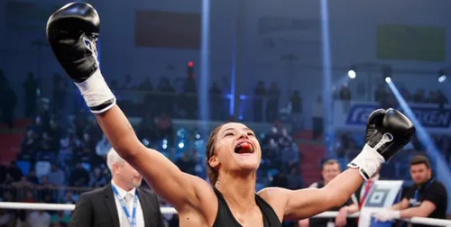 (Vidéo) Ikram Kerwat, une tuniso-allemande championne de boxe!