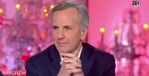 (Vidéo) Voile : Bernard de la Villardière persiste et signe !