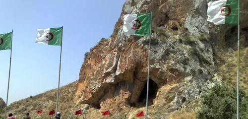 (Vidéo) Des jeunes marocains et algériens appellent à la fraternité