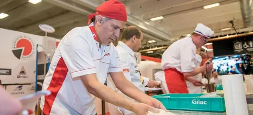 (Vidéo) C'est un tunisien qui fait la meilleure pizza de France!