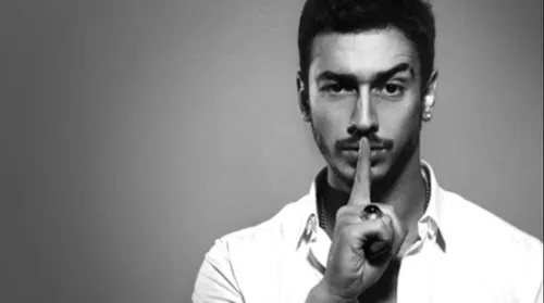 (Vidéo) Saad Lamjarred passe au chant religieux