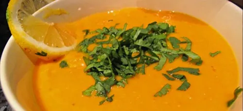 Recette : Adess b’hamod (soupe de lentilles corail comme à Alep)
