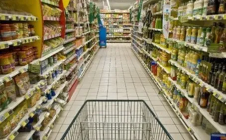 Caissière depuis 36 ans, elle est licenciée pour 15 euros