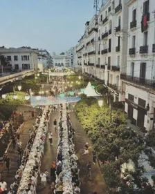 (Photos) A Alger, un ftour géant ouvert à tous!