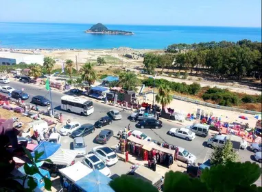 Algérie: le maire veut faire interdire les shorts de bain dans sa...