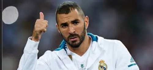 Karim Benzema n'apprécie pas d'être associé à la bagarre entre...
