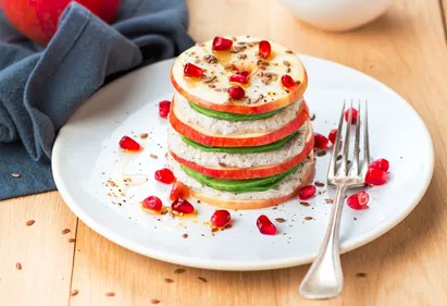 Recette : Millefeuille de Pink Lady, rillette de sardine, avocat &...
