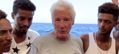 Un célèbre acteur américain au côtés des migrants en Italie !