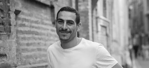 [VIDÉO] Le chef franco-algérien Aziz Mokhtari élu « Grand de Demain...