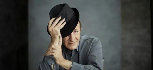 Le chanteur Idir tire sa révérence