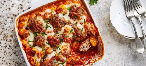 [RECETTE] Gratin de gnocchis aux boulettes d’agneau, sauce tomate...