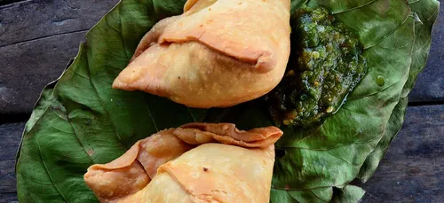 [RECETTE] Samoussas aux épinards et paneer, chutney menthe-coriandre