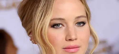 Jennifer Lawrence : sa soirée arrosée dans un bar avec une autre...