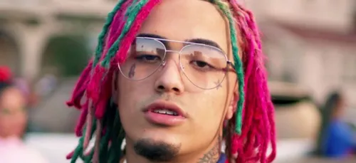 Lil Pump publie des messages inquiétants sur les réseaux sociaux...