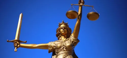 Bordeaux : une mère infanticide présumée comparaît devant les Assises