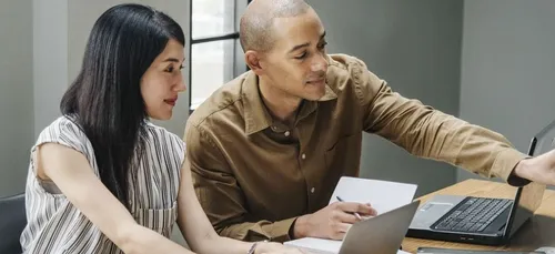 Travail : avoir une "work-wife" nous rend plus performant !