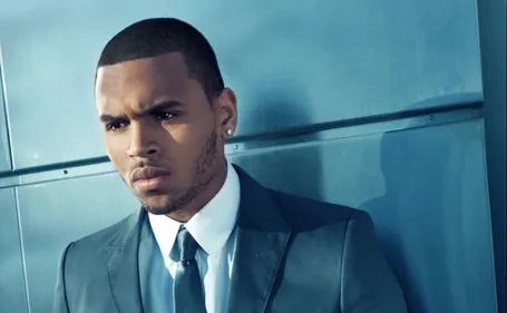 Chris Brown : sa réponse cinglante aux attaques de CHVRCHES ! (Photo)