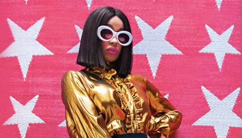 Cardi B se filme entièrement nue sur Instagram ! (Vidéo)