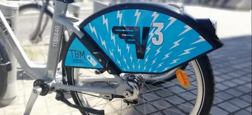 Bordeaux : les cyclistes devront attendre pour tester le nouveau...