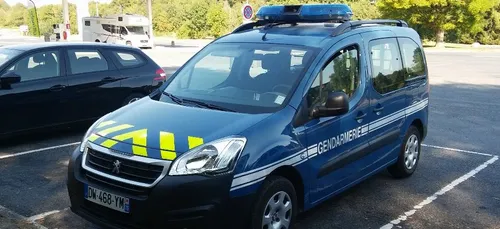 Gironde : un pêcheur meurt noyé dans sa voiture