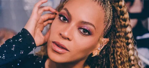 Beyoncé change de tête et les internautes adorent ! (Photos)