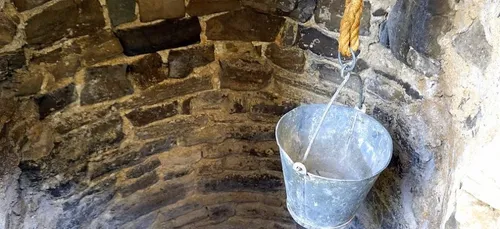 Dordogne : un enfant tombe dans un puits de 25 mètres