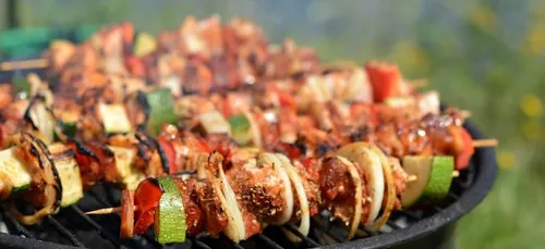 Job de r&ecirc;ve : payé pour faire des barbecues à travers les...