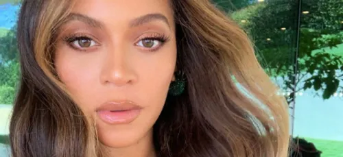 Beyoncé chante « L’amour brille sous les étoiles » dans la nouvelle...