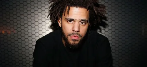 J. Cole annonce une grande nouvelle à ses fans dans son nouveau...