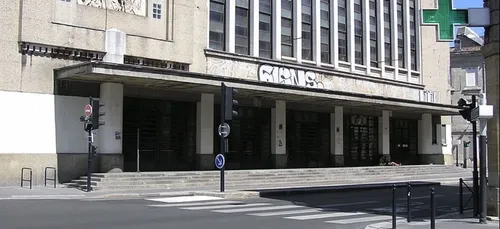 Bordeaux : 150 personnes récemment délogées de squats restent à la rue