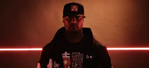 Booba : Winamax se moque de son physique ! (photo)