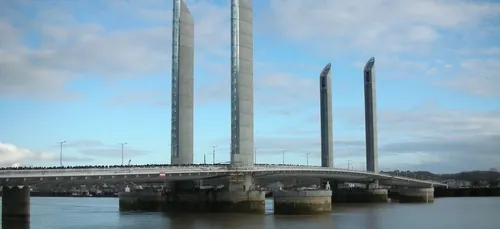 Bordeaux : dix passagers blessés dans l'accident d'un bateau de...